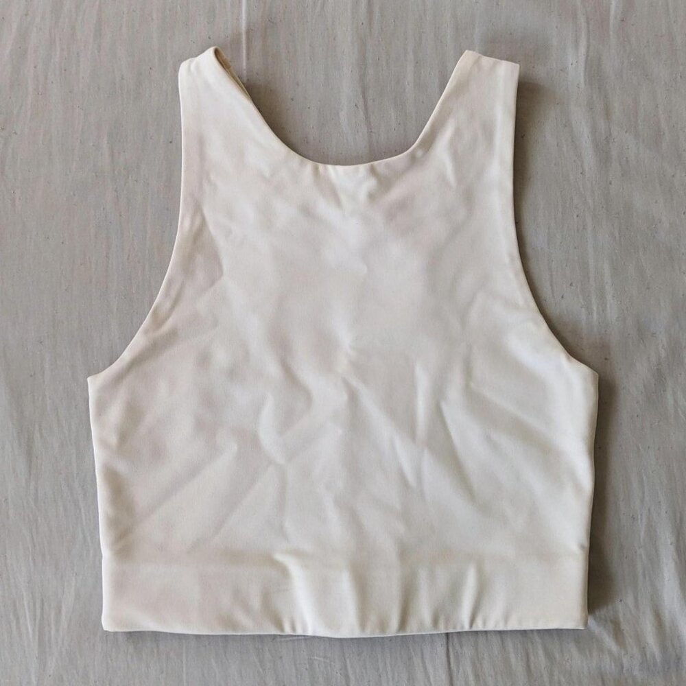 girlfriend collective white dylan bra in XS